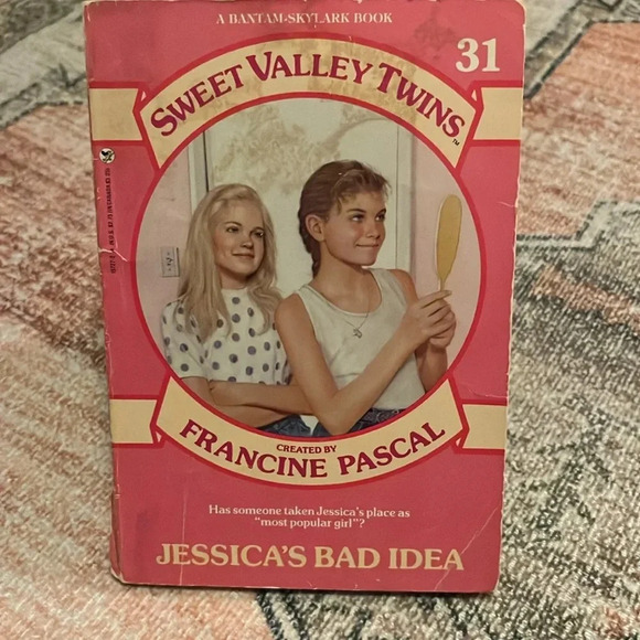 Sweet Valley Twins Vintage 1986-1989 ELEVEN Book Lot - Picture 12 of 15